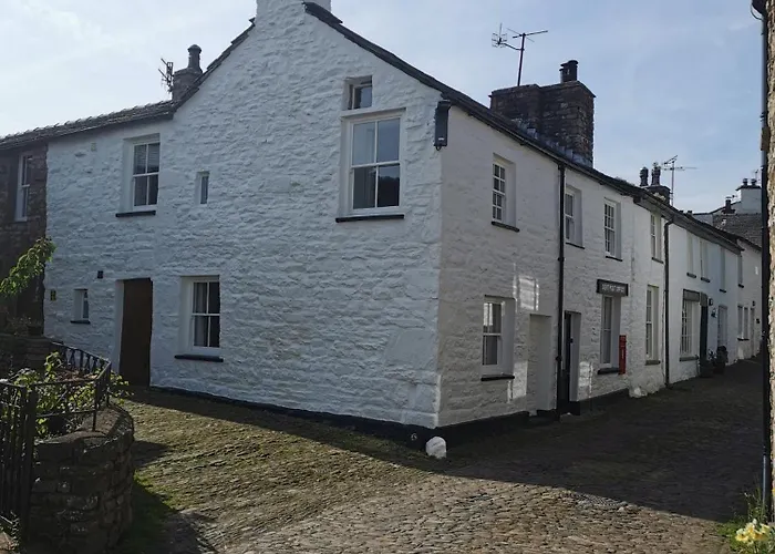 Rowel House